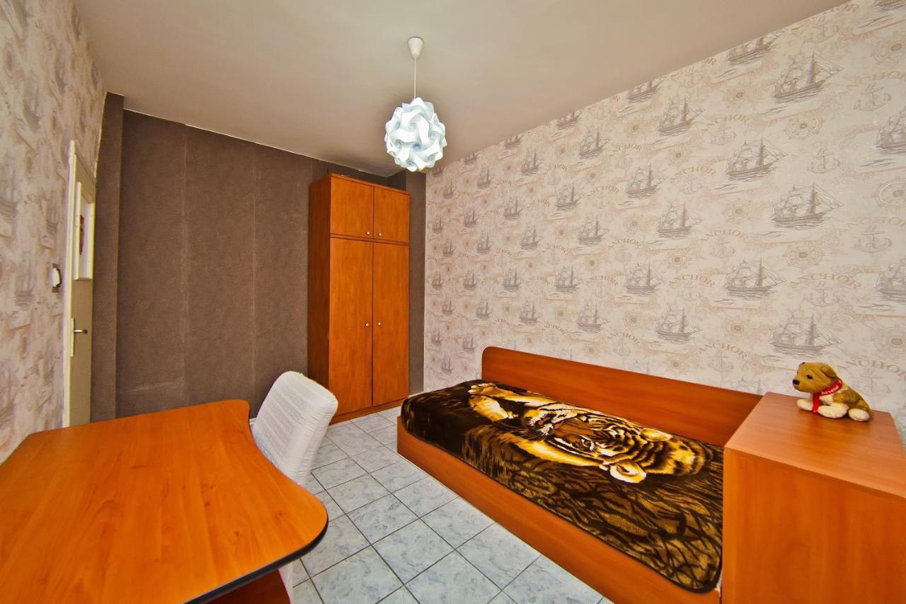 Perla 2-Bdrm In The Heart Of The City ヴァルナ エクステリア 写真
