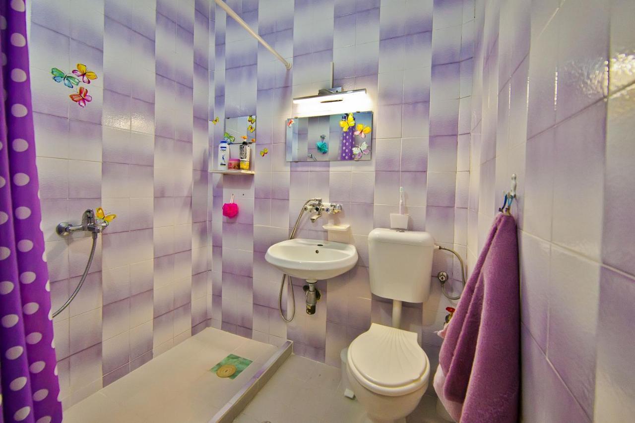 Perla 2-Bdrm In The Heart Of The City ヴァルナ エクステリア 写真