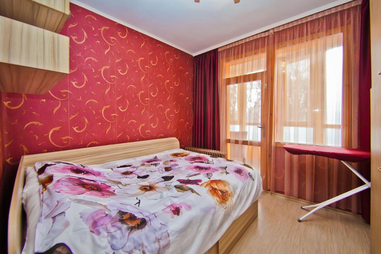 Perla 2-Bdrm In The Heart Of The City ヴァルナ エクステリア 写真